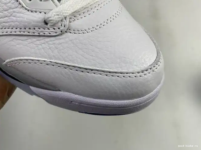 DD0587-140 White Retro (2021) Jordan Stealth 5 Air 0518